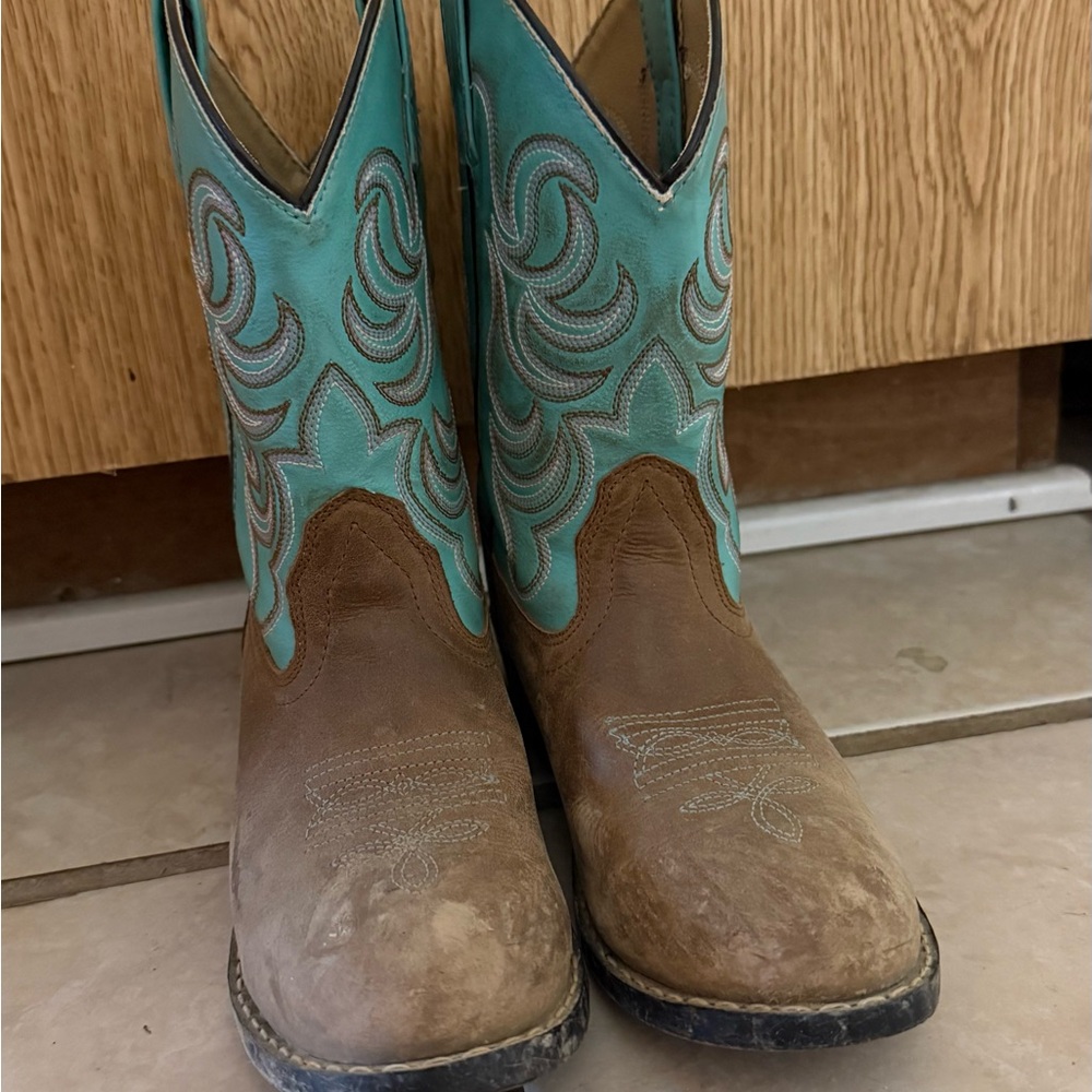 Turquoise and Brown Western Boots